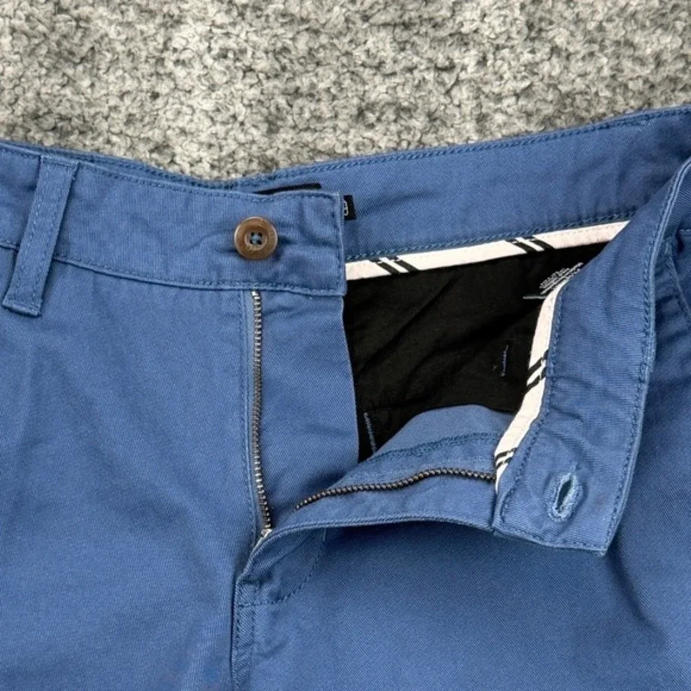 NEW RSQ Men's Size 29 Mid-Length 9